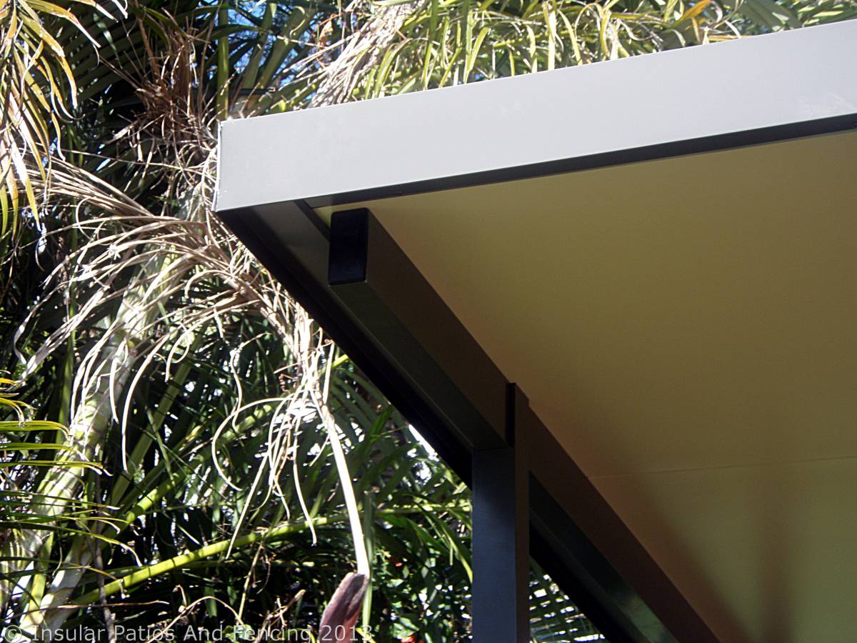 Reverse Fly Over Pergola - Labrador - Gold Coast - Insular Patios & Fencing