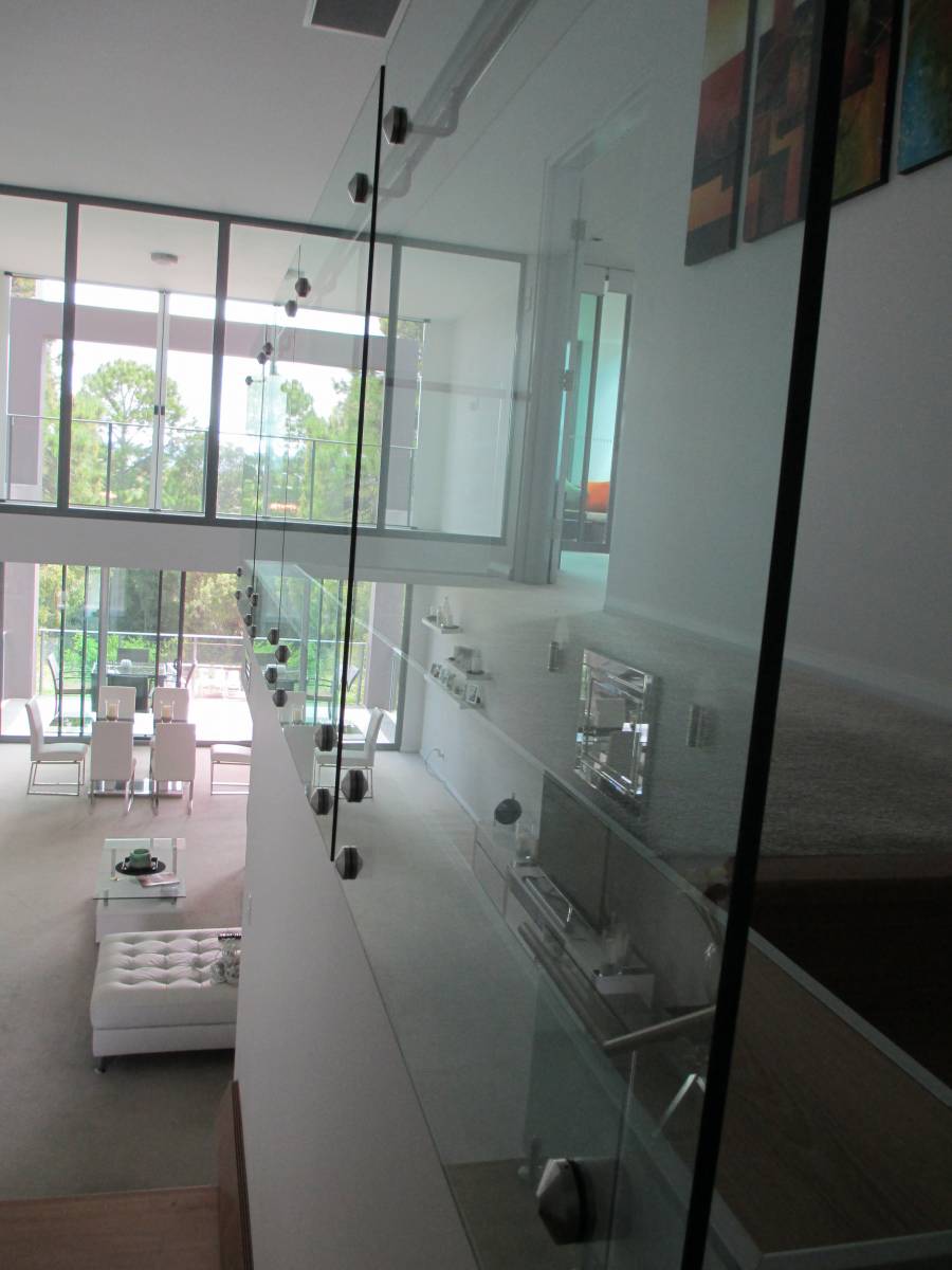 Stand Off Glass Balustrade Gold Coast 5507